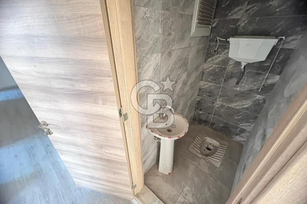 Bergama Atatürk Mahallesi Yığma Tepede Satılık 3+1 Büyük Daire