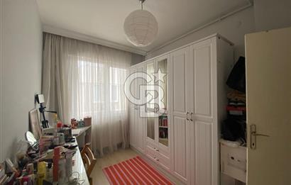 Karşıyaka ESHOT Sokak’ta Yatırımlık 2+1 Fırsatı!