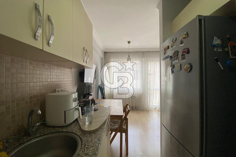 Karşıyaka ESHOT Sokak’ta Yatırımlık 2+1 Fırsatı!