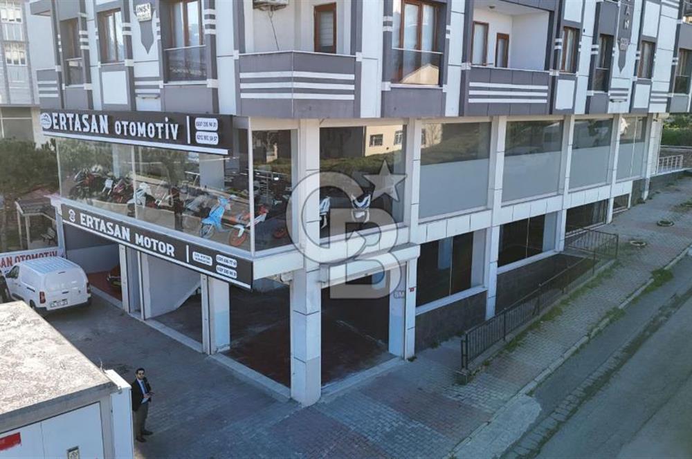 KİRALIK CADDE CEPHE 320 M² DÜZ AYAK DÜKKAN & MAĞAZA