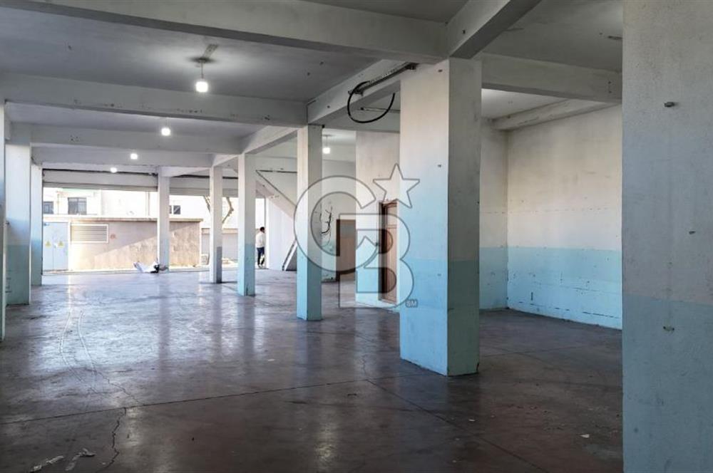 KİRALIK CADDE CEPHE 320 M² DÜZ AYAK DÜKKAN & MAĞAZA