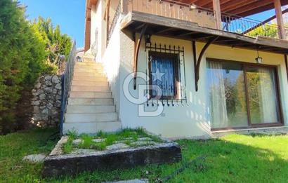 Konyaaltı Çağlarca'da Satılık Deniz ve Doğa Manzaralı Villa