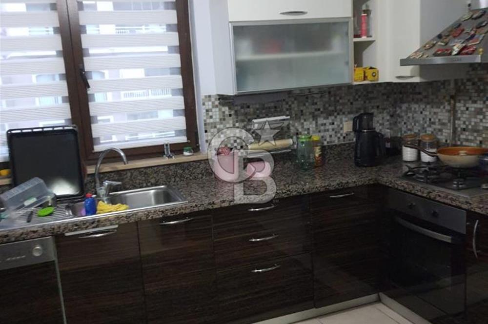 Halkalı Laleşehir Konaklarında 4+1 Satılık Daire