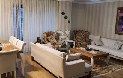 Halkalı Laleşehir Konaklarında 4+1 Satılık Daire