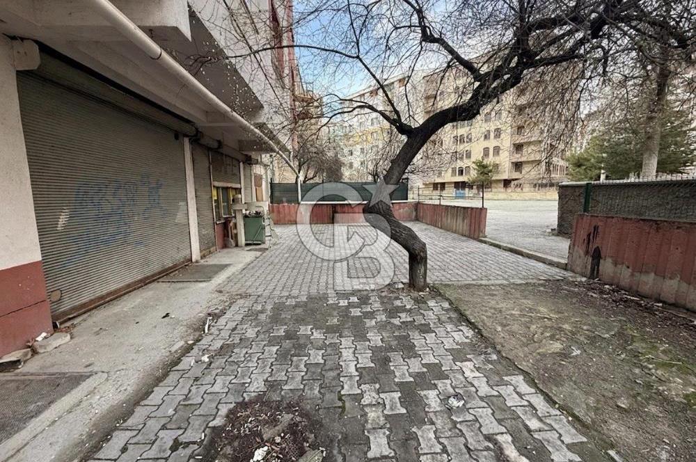 CB'DEN SELÇUKLU'DA ÇOK AMAÇLI KULLANIMA UYGUN 100m² OFİS/DÜKKAN