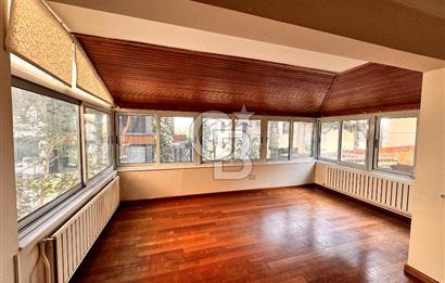 BORNOVA EVKA 3 PROFESÖRLER SİTESİ 5+1 SATILIK VİLLA