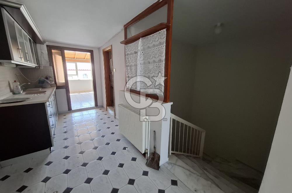 AKÇAY MİNİBÜS YOLU ÜZERİNDE SATILIK 4+2 DUBLEKS