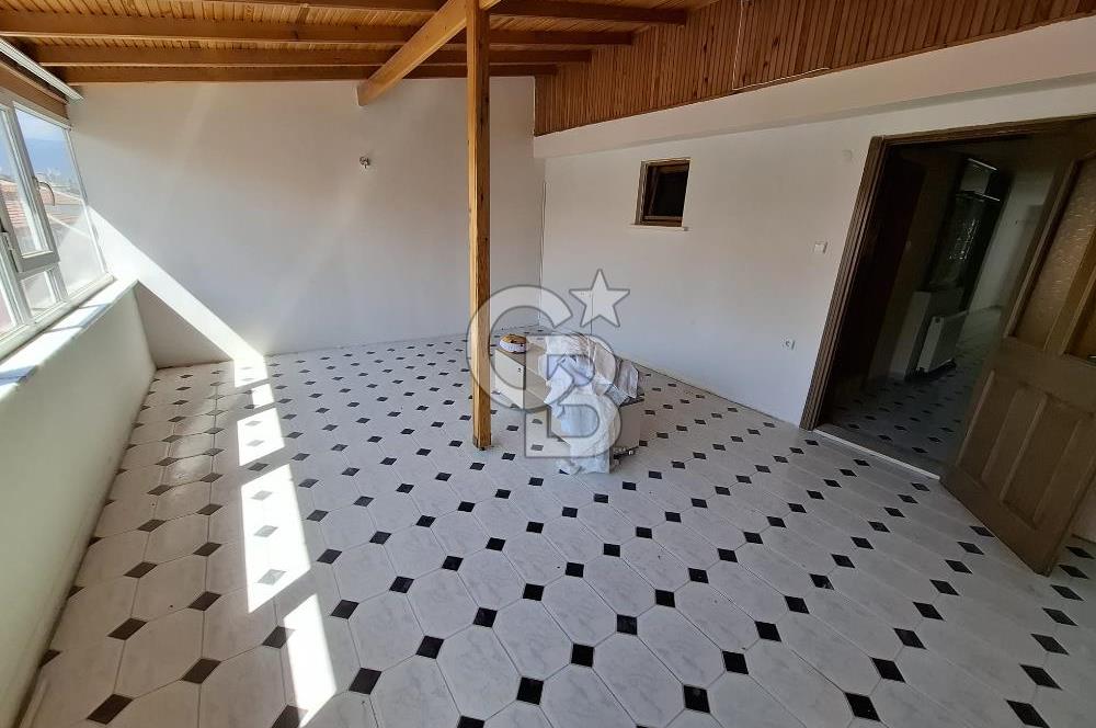 AKÇAY MİNİBÜS YOLU ÜZERİNDE SATILIK 4+2 DUBLEKS