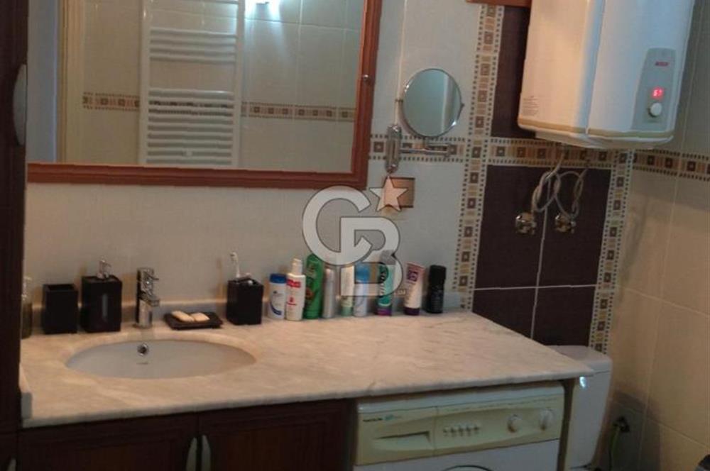 Narlıdere'de panaroma sitesinde satilik