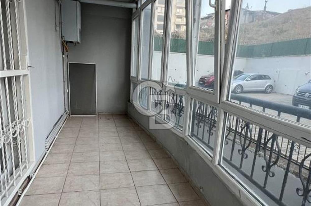 Narlıdere'de panaroma sitesinde satilik