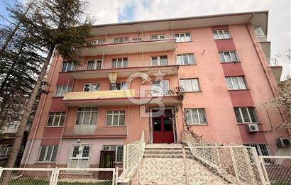 BÜLBÜLDERESİ CADDE ÜZERİ KÖŞE BİNADA 2+1 TEMİZ KİRALIK DAİRE