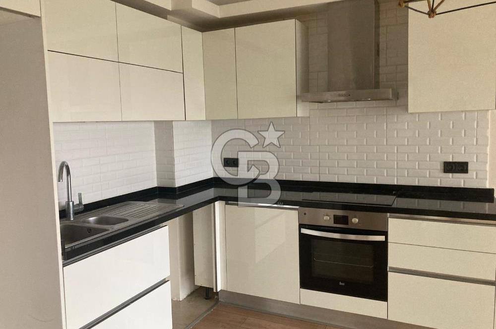 Buca Fırat Mahallesinde Site İçinde Kiralık 2+1 Daire