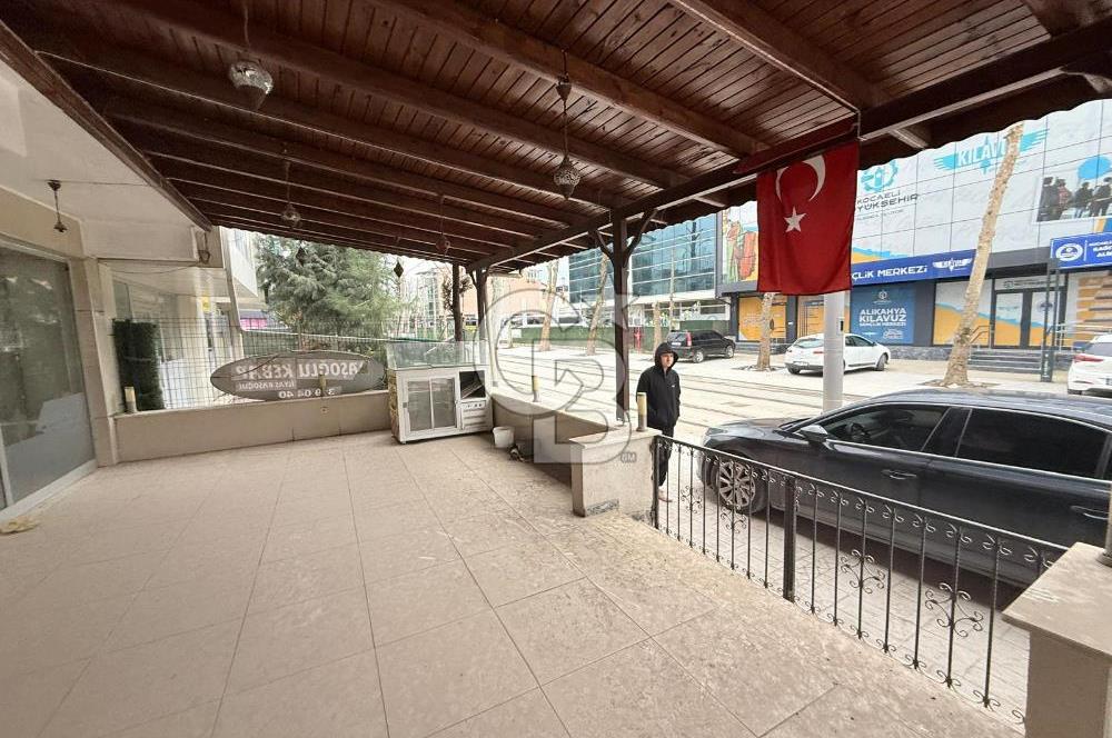 İZMİT ALİKAHYA TRAMVAY YOLUNDA KİRALIK 180 M2 DÜKKAN & LOKANTA