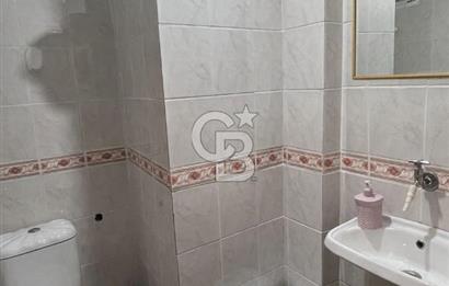 Ümraniye Armağanevler de Finans Merkzi Komşu 3 + 1 Satılık Daire