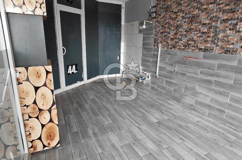 Çorlu Omurtak Cd. Olimpia İş Mrk. 30 m² Ön Cephe KİRALIK Dükkan
