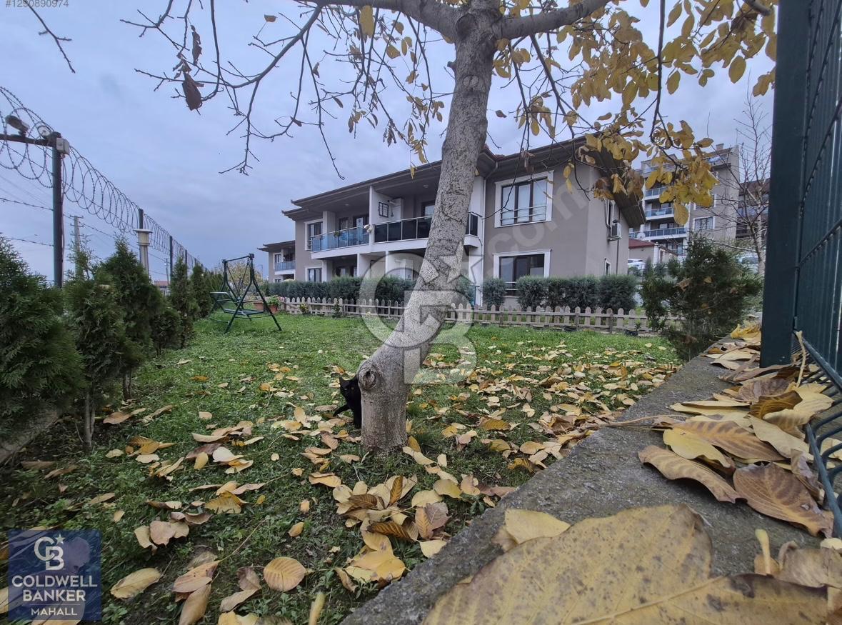 Başiskele Yeşilyurt'ta Site İçinde 3+1 Kiralık Daire