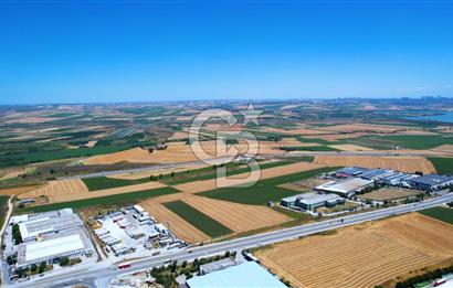 Çatalca Ferhatpaşada Ticaret  Depolama İmarlı 4.563 m² Arsa