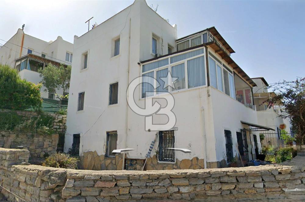 Bodrum Spor Antreman Sahasına Komşu 6+3 satılık Müstakil Ev