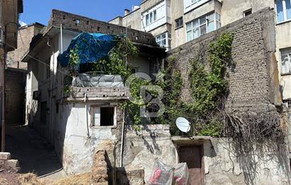 CB'DEN UZUNOLUK CADDESİ YAKINI 3 KATLI SATILIK MÜSTAKİL EV