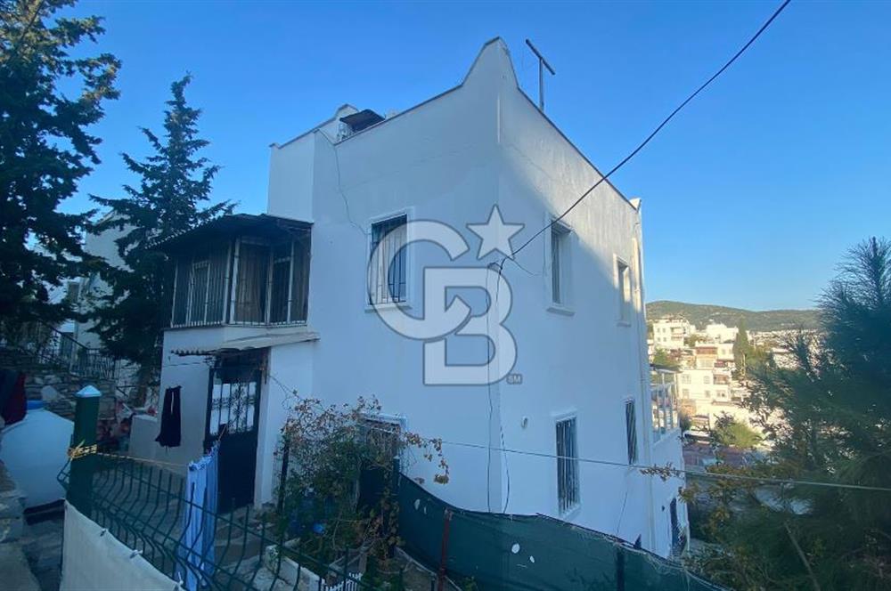 Bodrum Spor Antreman Sahasına Komşu 6+3 satılık Müstakil Ev