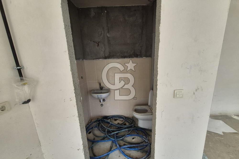 Arnavutköy Ömerlide Cadde Üzeri Kiralık 2 Adet Ticari Dükkan 