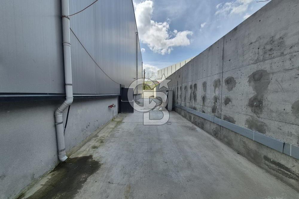 Hadımköy Ömerli'de Zemine Basar 1700 m2 Kiralık Depo / Fabrika