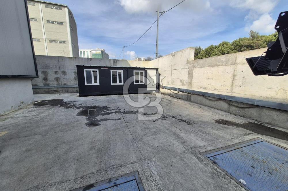 Hadımköy Ömerli'de Zemine Basar 1700 m2 Kiralık Depo / Fabrika