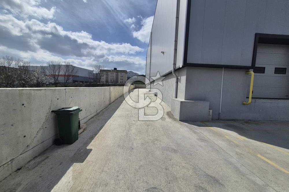 Hadımköy Ömerli'de Zemine Basar 1700 m2 Kiralık Depo / Fabrika