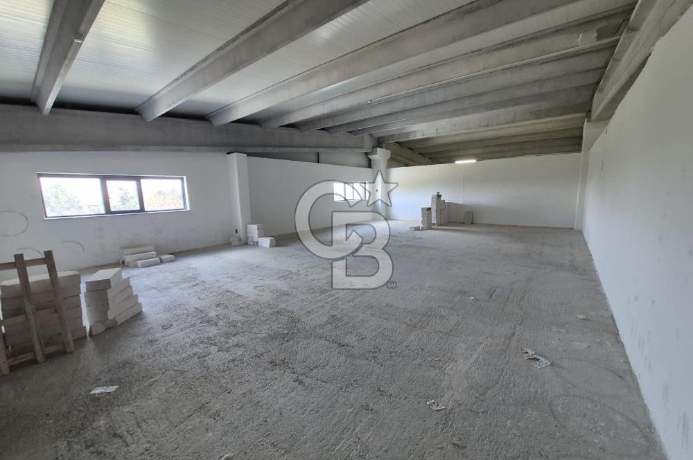 Hadımköy Ömerli'de Zemine Basar 1700 m2 Kiralık Depo / Fabrika