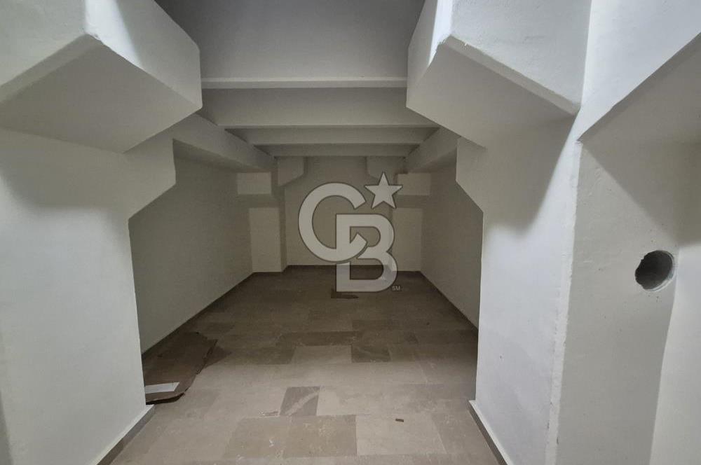 Hadımköy Ömerli'de Zemine Basar 1700 m2 Kiralık Depo / Fabrika