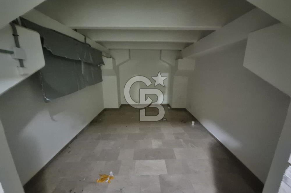 Hadımköy Ömerli'de Zemine Basar 1700 m2 Kiralık Depo / Fabrika