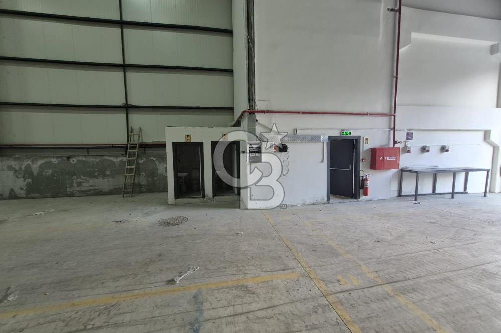 Hadımköy Ömerli'de Zemine Basar 1700 m2 Kiralık Depo / Fabrika