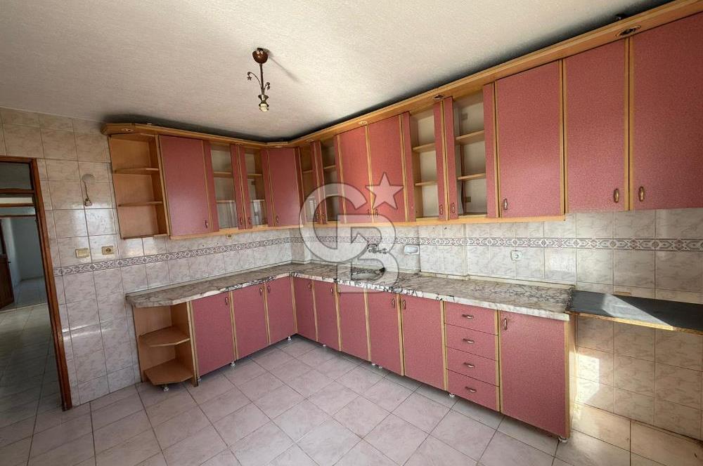 Karabağlar Peker Mah Kiralık 4+1 Dubleks Teraslı Daire