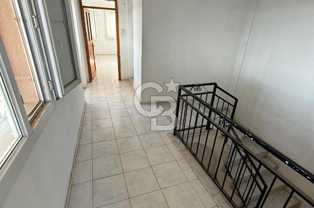 Karabağlar Peker Mah Kiralık 4+1 Dubleks Teraslı Daire