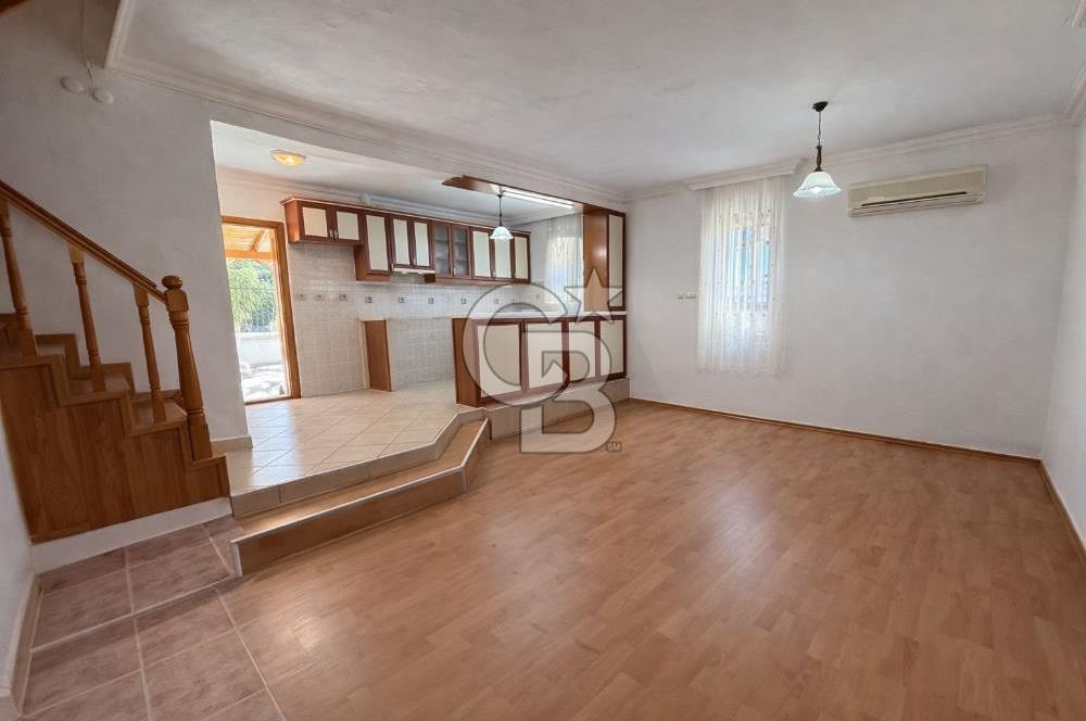 Çeşme Yalı Mahallesi'inde 354m2 Arsa Paylı Müstakil Villa