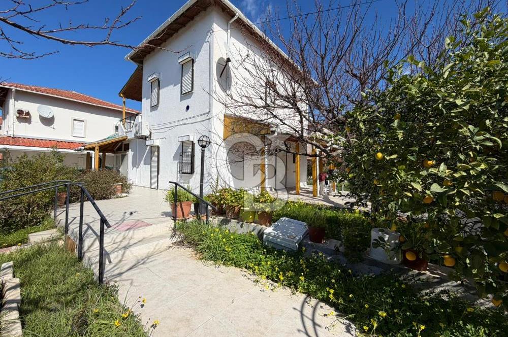 Çeşme Yalı Mahallesi'inde 354m2 Arsa Paylı Müstakil Villa