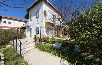 Çeşme Yalı Mahallesi'inde 354m2 Arsa Paylı Müstakil Villa