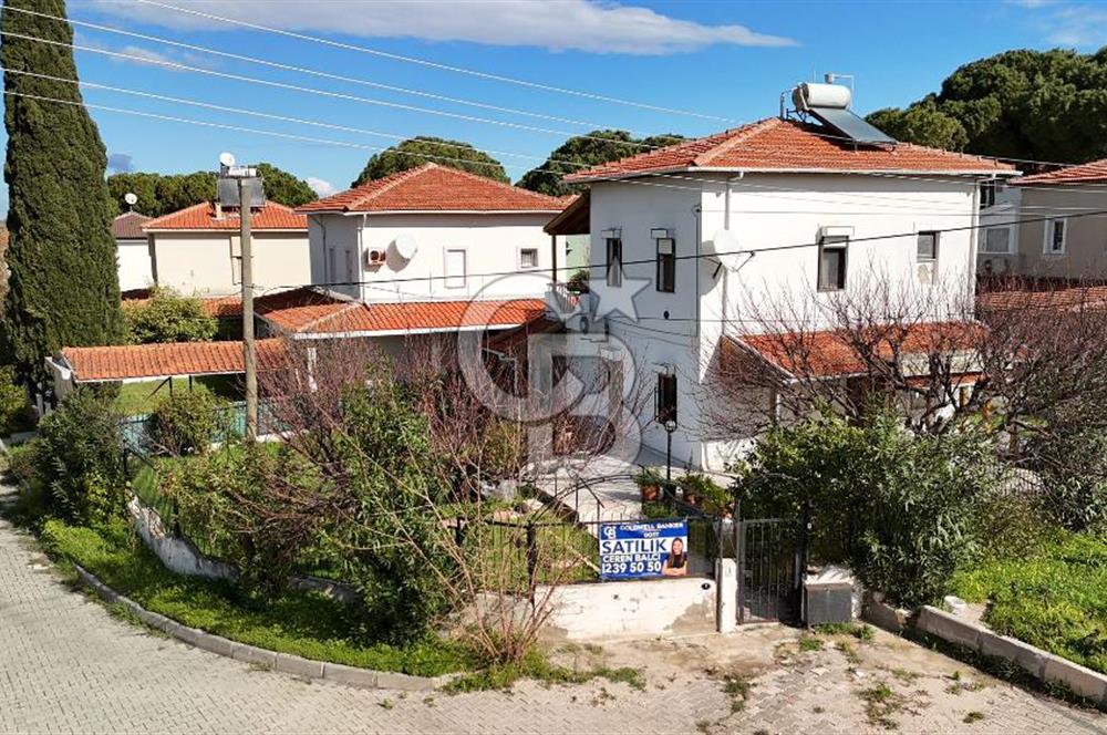 Çeşme Yalı Mahallesi'inde 354m2 Arsa Paylı Müstakil Villa