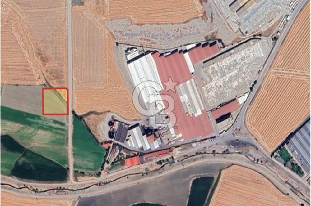 CB'DEN TEK TAPU KENTSEL SERVİS ALAN İMARLI SATILIK TİCARİ ARSA