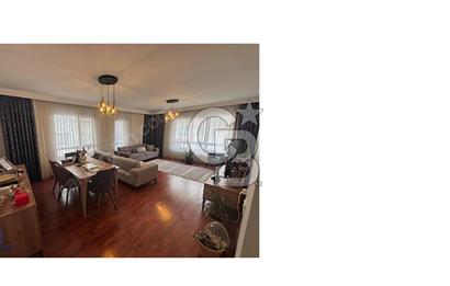 ÖVEÇLER LİZBON CADDE YAKININDA KİRALIK 4+1 DAİRE