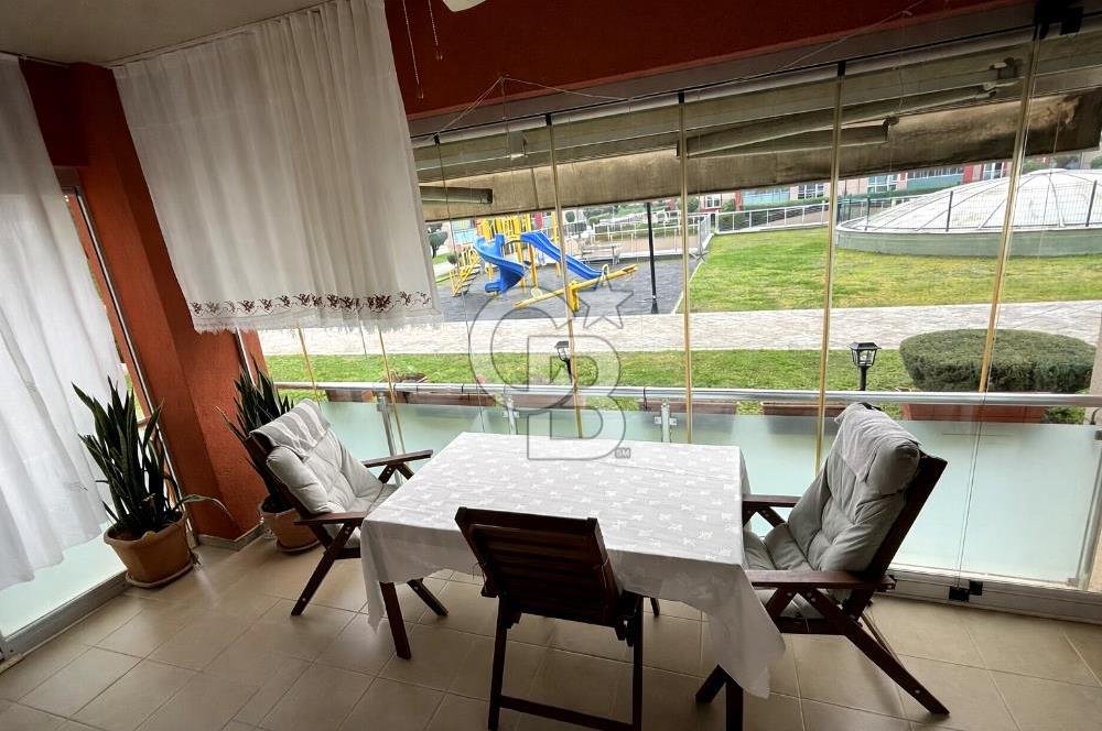 KARTEPE VEFAKENT NARLIBAHÇE SİTESİNDE 3+1 KAPALI OTOPARKLI DAİRE