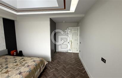 ZERAY ESİL SİTESİNDE ÖZEL DEKORE EDİLMİŞ 3+1 BAHÇE DUBLEKS DAİRE