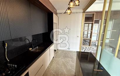 KARTEPE ZERAY ESİL'DE 3+1 GENİŞ ARAKAT HAMAM VE SAUNALI