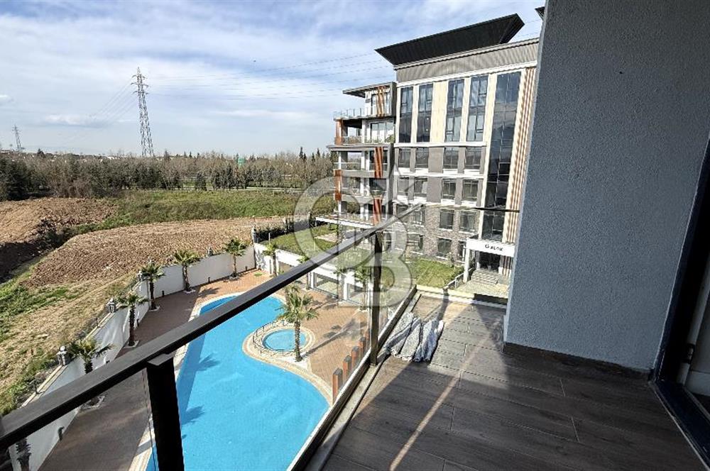 KARTEPE ZERAY ESİL'DE 3+1 GENİŞ ARAKAT HAMAM VE SAUNALI