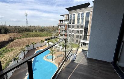 KARTEPE ZERAY ESİL'DE 3+1 GENİŞ ARAKAT HAMAM VE SAUNALI