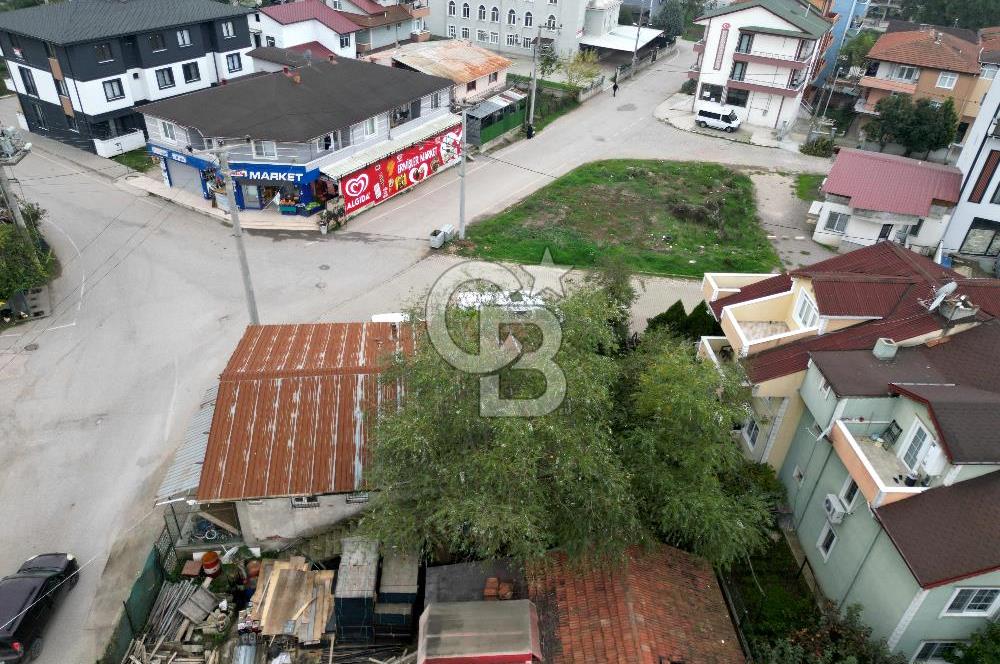 KARTEPE BELEDİYE VE KAYMAKAMLIĞA YAKIN KÖŞE ARSA 304 M2 CB TOWER
