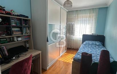 FLORYA CADDESİ GÜL EVLERDE KİRALIK 4+1 DAİRE