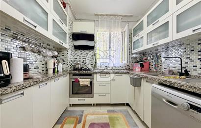 Gaziemir Atıfbey'in Merkezinde Cadde Üzerinde Satılık 3+1 Daire 