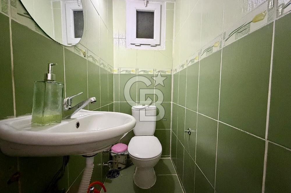 Gaziemir Atıfbey'in Merkezinde Cadde Üzerinde Satılık 3+1 Daire 