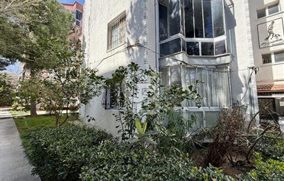 Gaziemir Atıfbey'in Merkezinde Cadde Üzerinde Satılık 3+1 Daire 